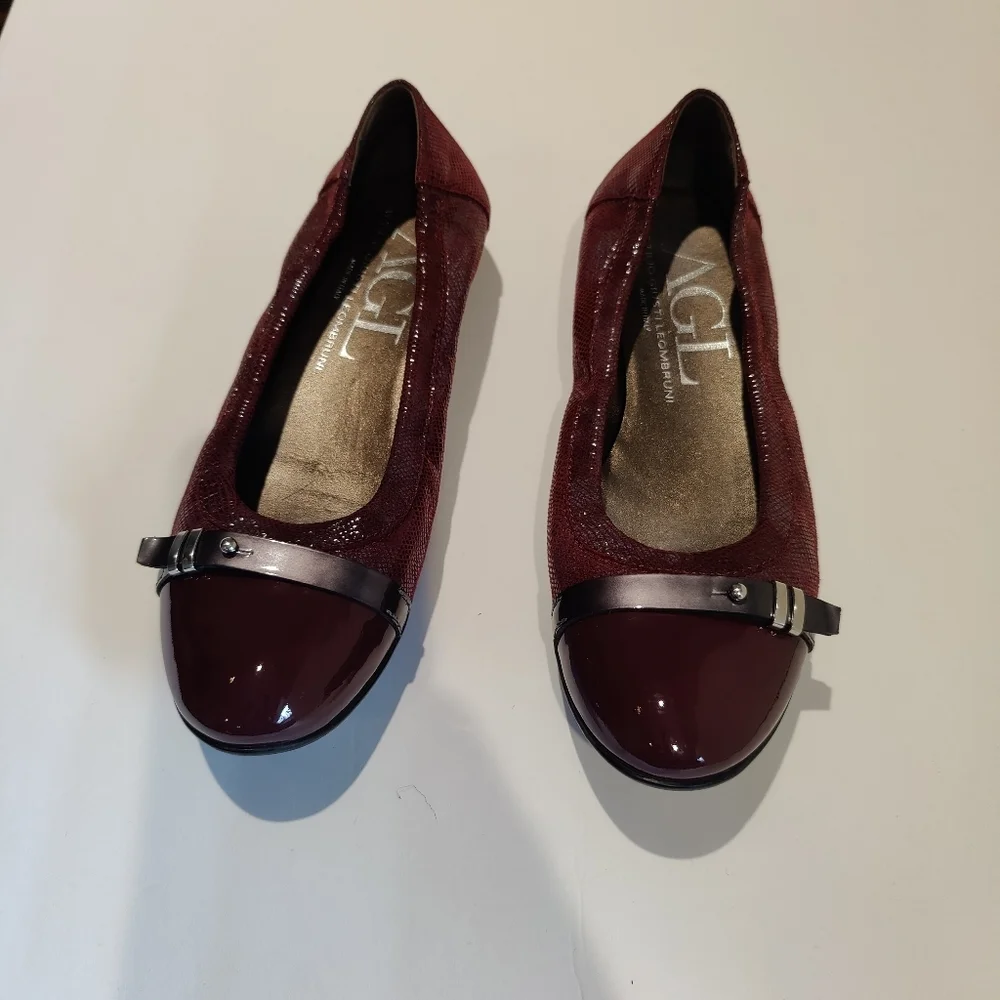 AGL Attilio Giusti Leombruni Cap Toe Ballet Flats